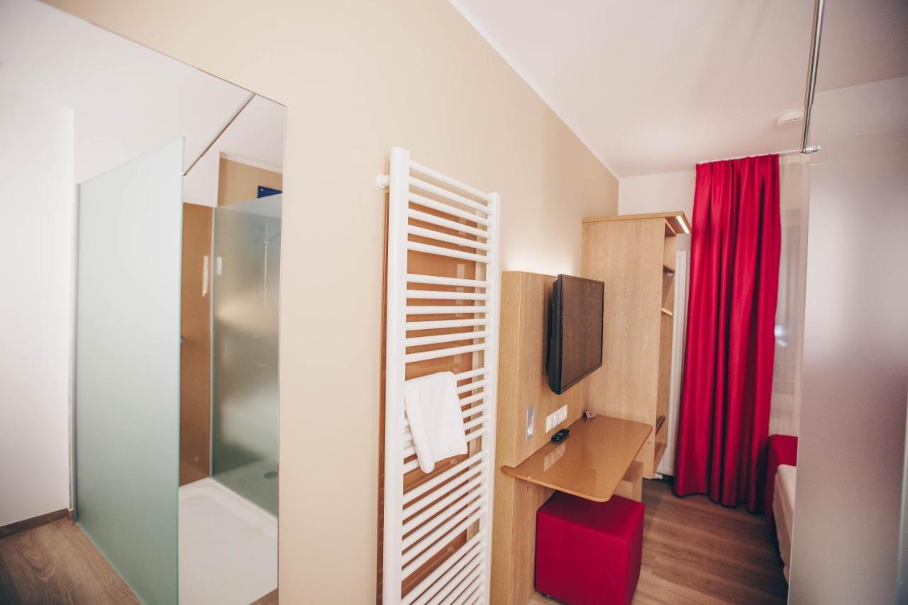 Hotel Luckys Inn هامبورغ المظهر الخارجي الصورة